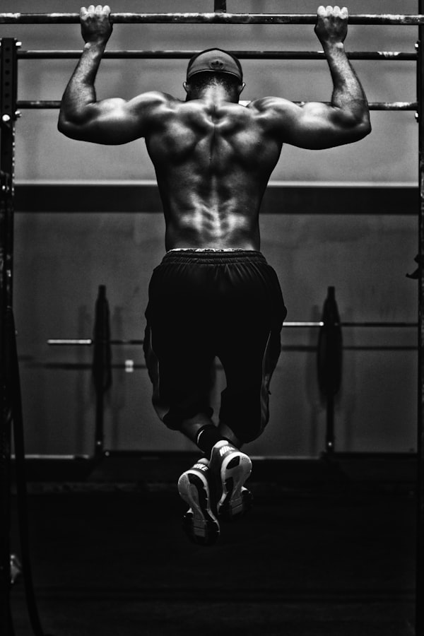 Muscle gain strength training with dumbbells at Life Style Fitness Gym